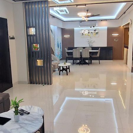 Elegant Secured Family Apartment With Open Space Дака Екстериор снимка